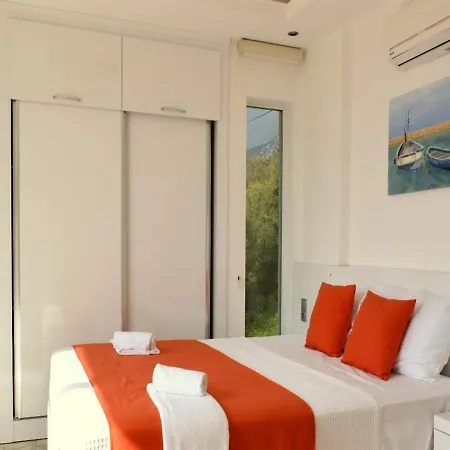 View - 4 Bedroom With Private Pool فيلة